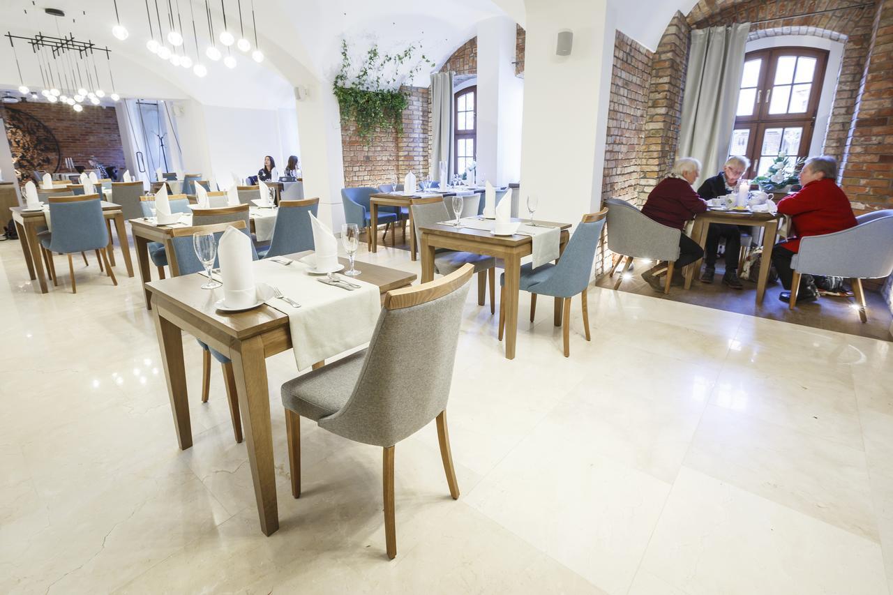 Hotel Zamek Bytow Ngoại thất bức ảnh